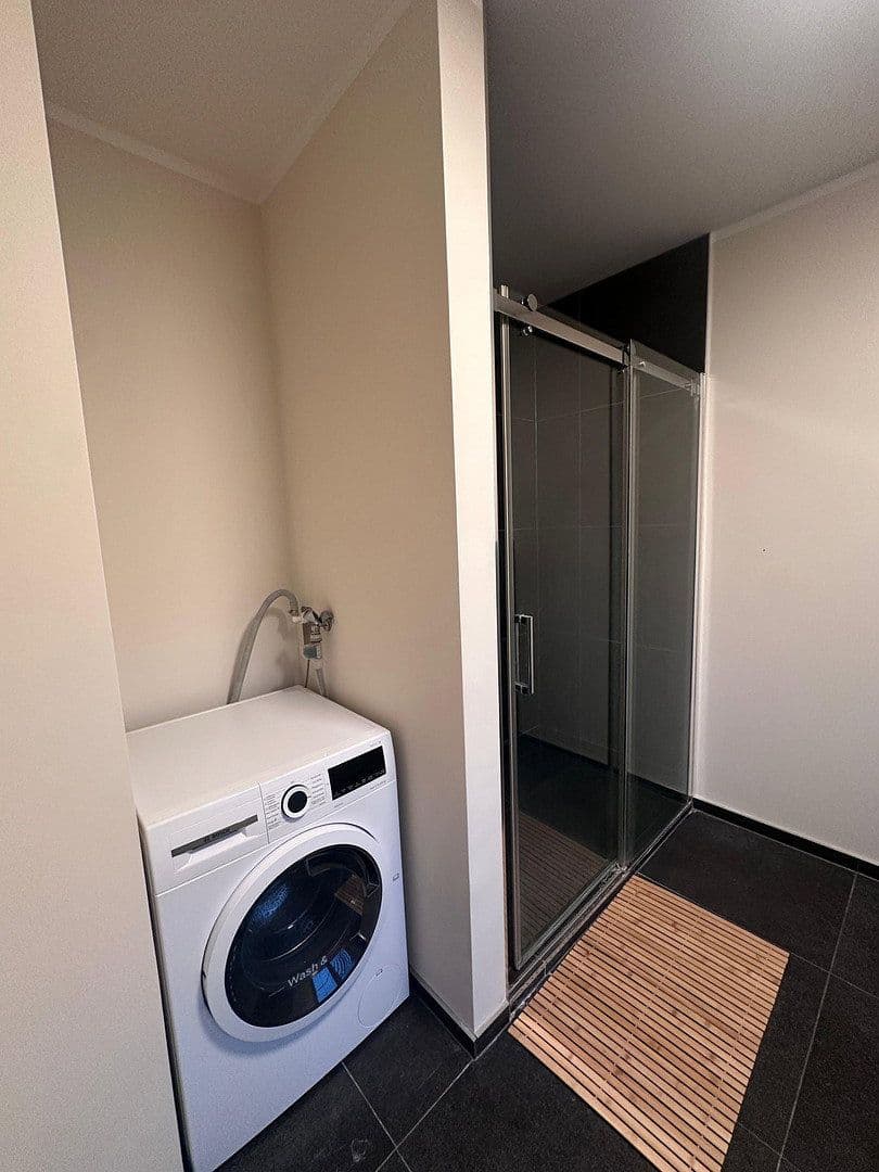 Pronájem bytu 2+1 41 m², In der Au 35, Frankfurt am Main, Hessen Pronájem bytu 2+1 41 m², In der Au 35, Frankfurt am Main, Hessen