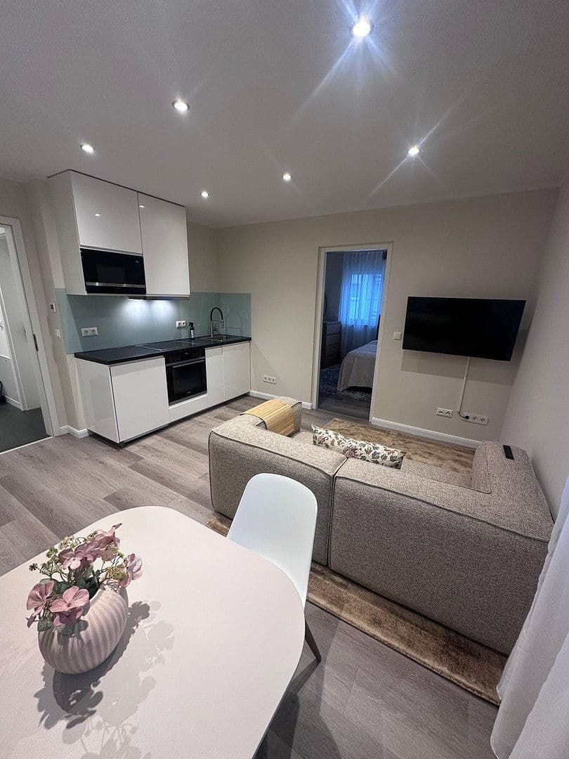 Pronájem bytu 2+1 41 m², In der Au 35, Frankfurt am Main, Hessen Pronájem bytu 2+1 41 m², In der Au 35, Frankfurt am Main, Hessen