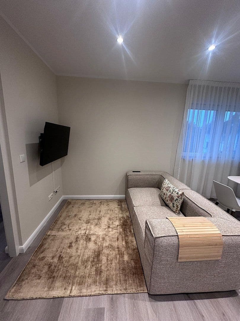 Pronájem bytu 2+1 41 m², In der Au 35, Frankfurt am Main, Hessen Pronájem bytu 2+1 41 m², In der Au 35, Frankfurt am Main, Hessen