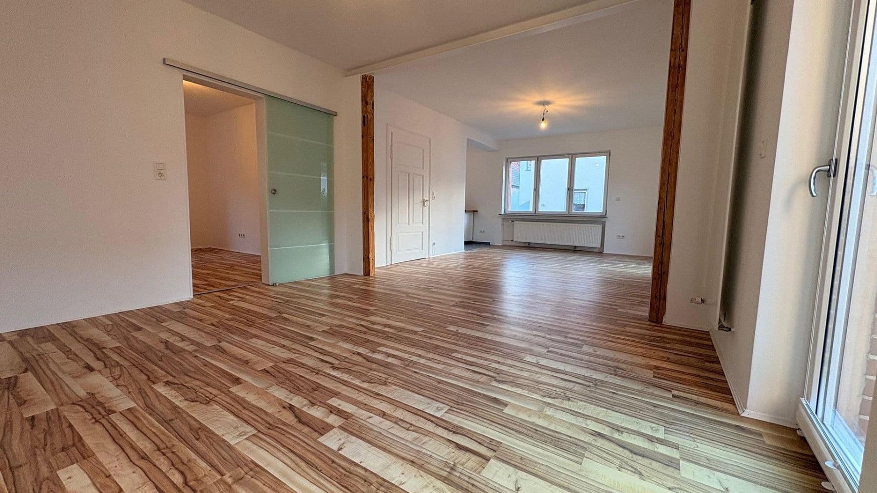 Pronájem bytu 2+1 58 m², Buseck, Hessen Pronájem bytu 2+1 58 m², Buseck, Hessen
