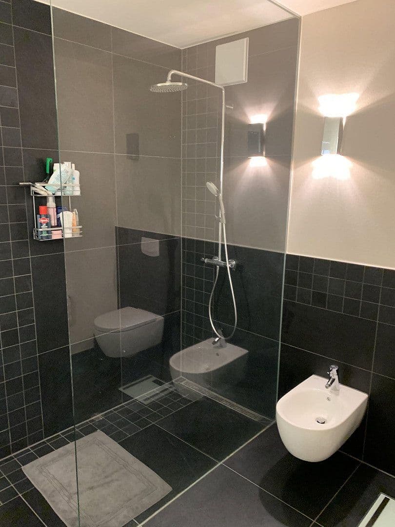 Pronájem bytu 3+1 100 m², Feldstraße 16, Gütersloh, Severní Porýní-Vestfálsko Pronájem bytu 3+1 100 m², Feldstraße 16, Gütersloh, Severní Porýní-Vestfálsko