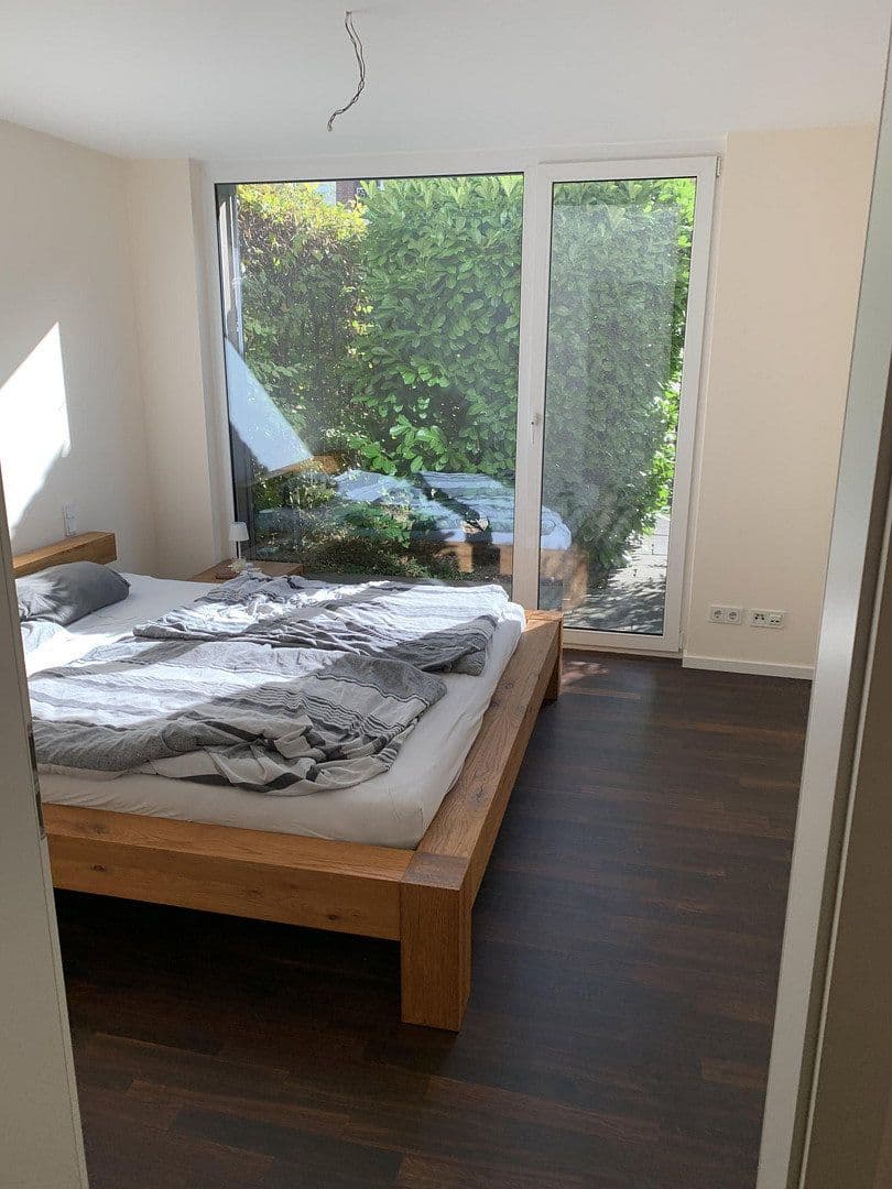 Pronájem bytu 3+1 100 m², Feldstraße 16, Gütersloh, Severní Porýní-Vestfálsko Pronájem bytu 3+1 100 m², Feldstraße 16, Gütersloh, Severní Porýní-Vestfálsko