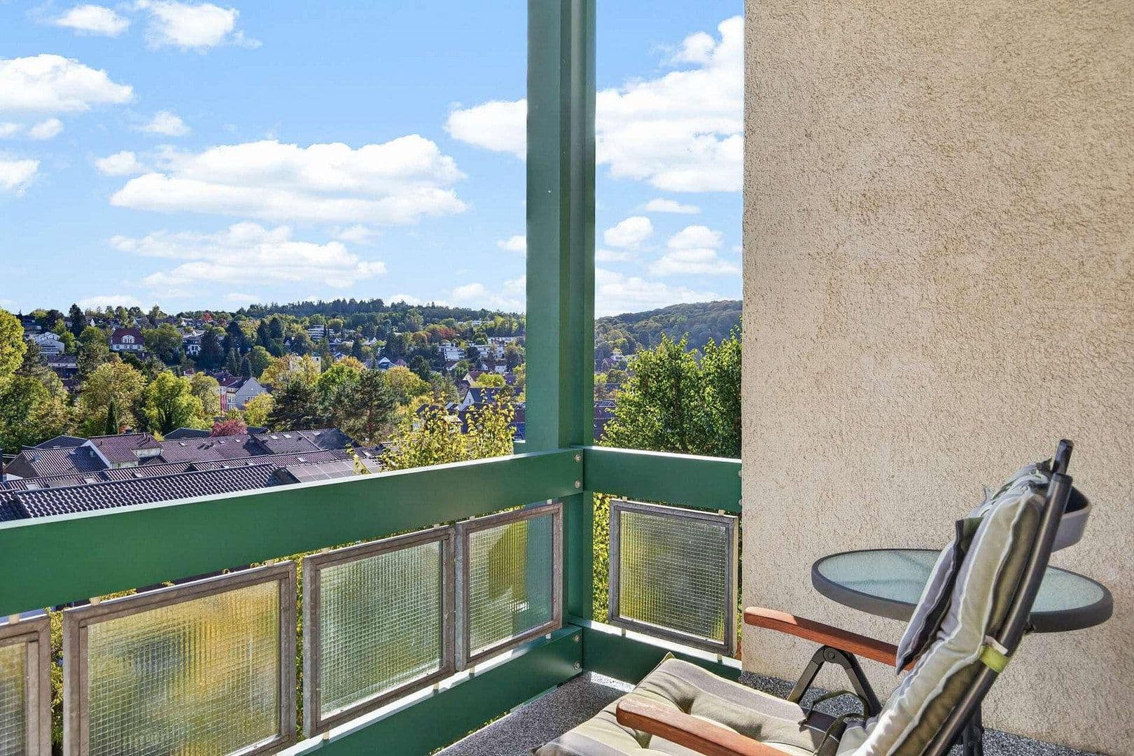 Pronájem bytu 2+1 70 m², Karlsruhe-Grötzingen, Bádensko-Württembersko Pronájem bytu 2+1 70 m², Karlsruhe-Grötzingen, Bádensko-Württembersko