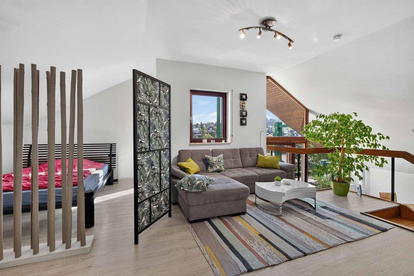 Pronájem bytu 2+1 70 m², Karlsruhe-Grötzingen, Bádensko-Württembersko Pronájem bytu 2+1 70 m², Karlsruhe-Grötzingen, Bádensko-Württembersko