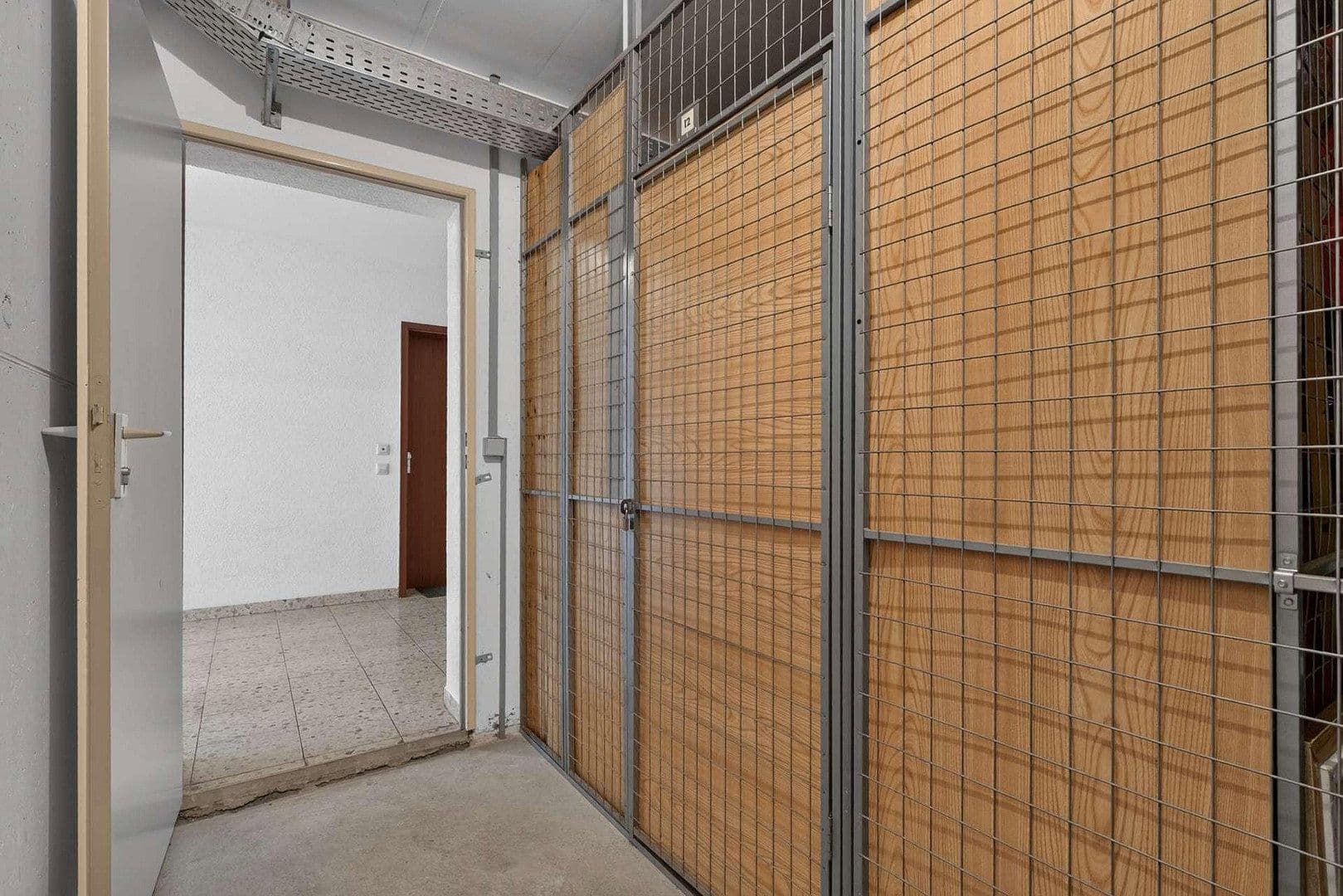 Pronájem bytu 2+1 70 m², Karlsruhe-Grötzingen, Bádensko-Württembersko Pronájem bytu 2+1 70 m², Karlsruhe-Grötzingen, Bádensko-Württembersko