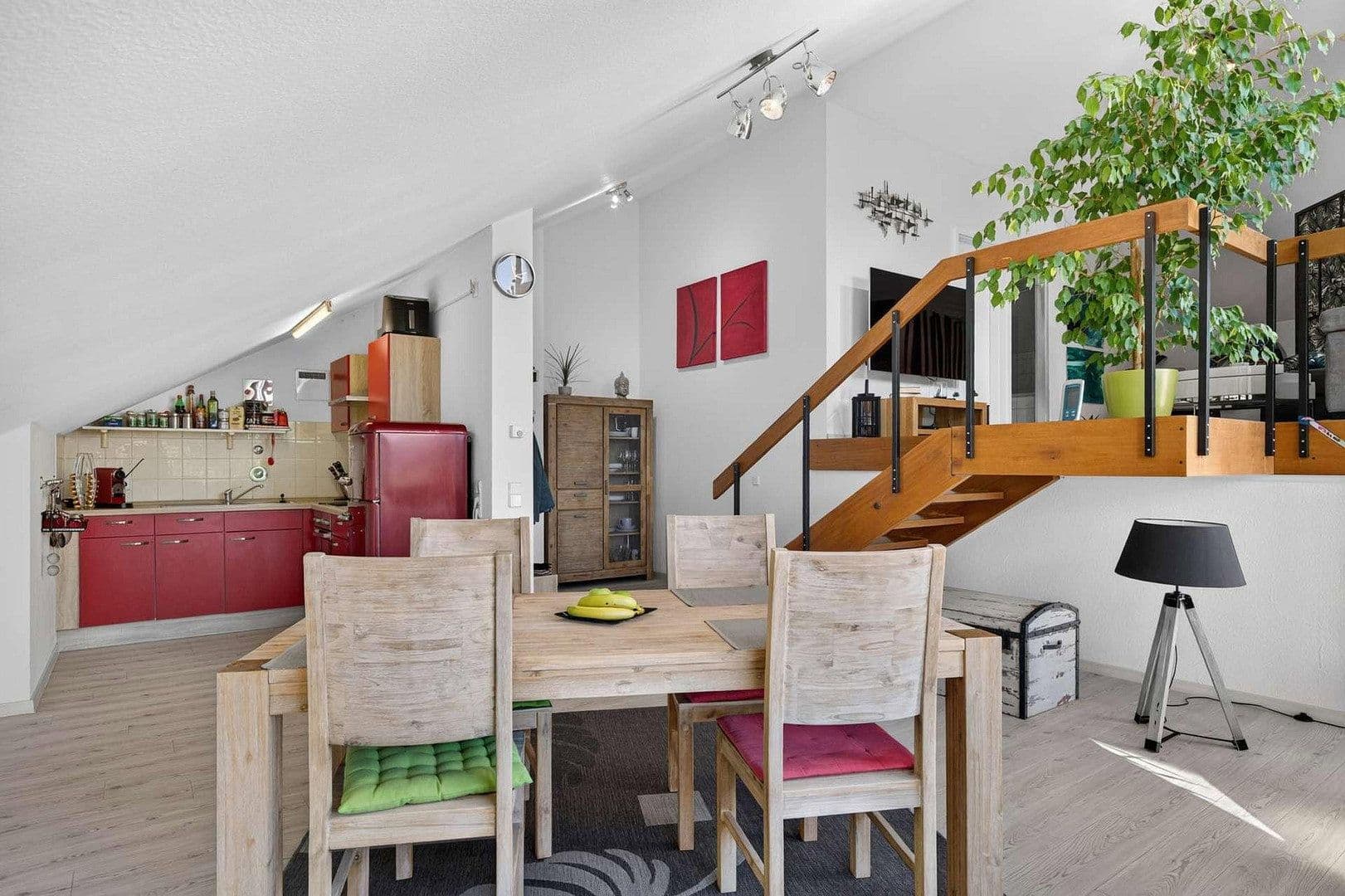 Pronájem bytu 2+1 70 m², Karlsruhe-Grötzingen, Bádensko-Württembersko Pronájem bytu 2+1 70 m², Karlsruhe-Grötzingen, Bádensko-Württembersko