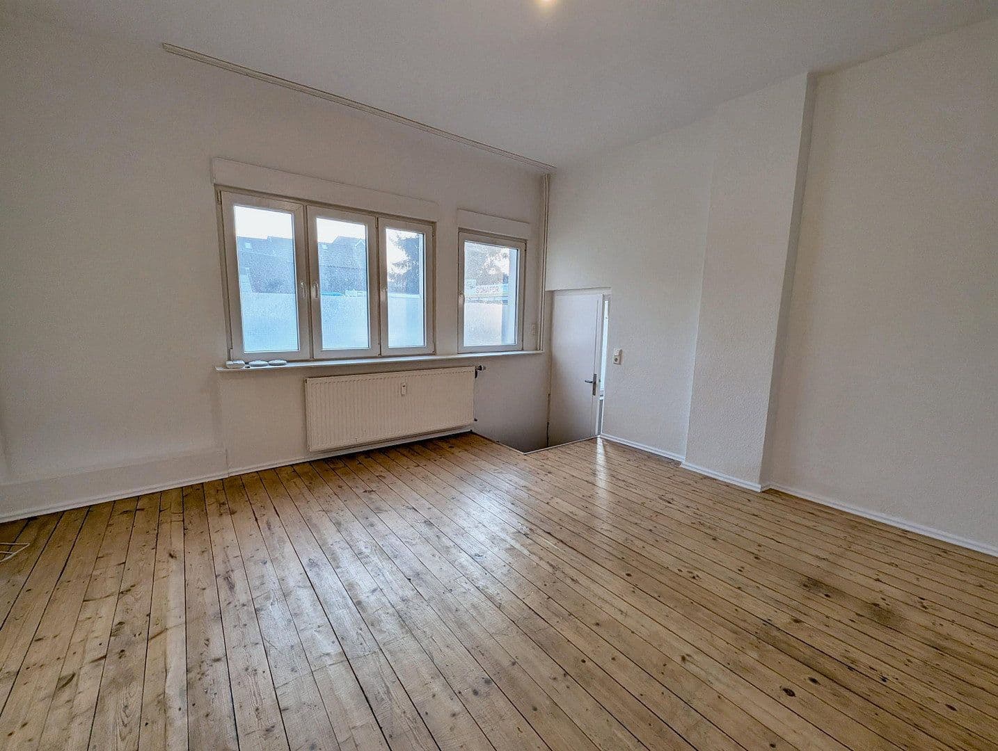 Pronájem bytu 2+1 58 m², Merscheider Straße 99a, Solingen, Severní Porýní-Vestfálsko Pronájem bytu 2+1 58 m², Merscheider Straße 99a, Solingen, Severní Porýní-Vestfálsko