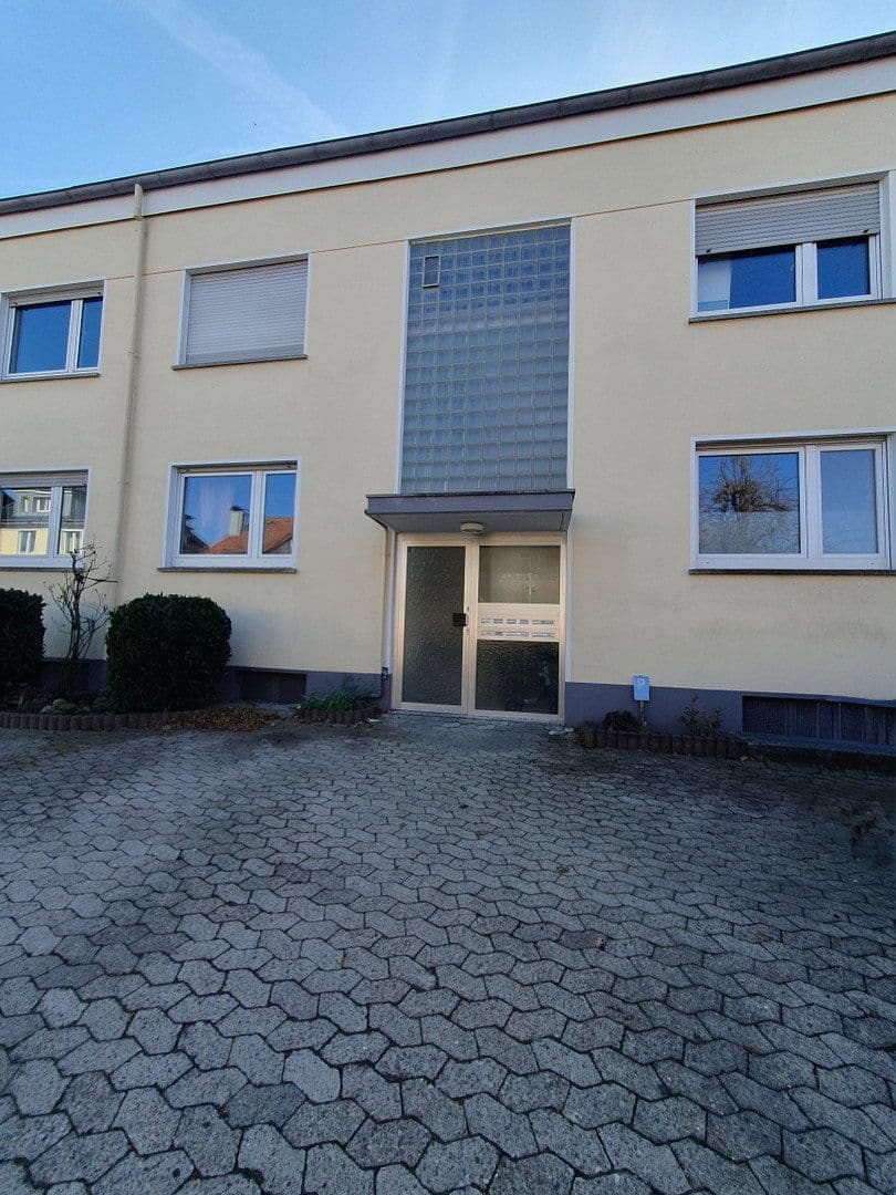 Prodej bytu 2+1 45 m², Bad Oeynhausen, Severní Porýní-Vestfálsko Prodej bytu 2+1 45 m², Bad Oeynhausen, Severní Porýní-Vestfálsko