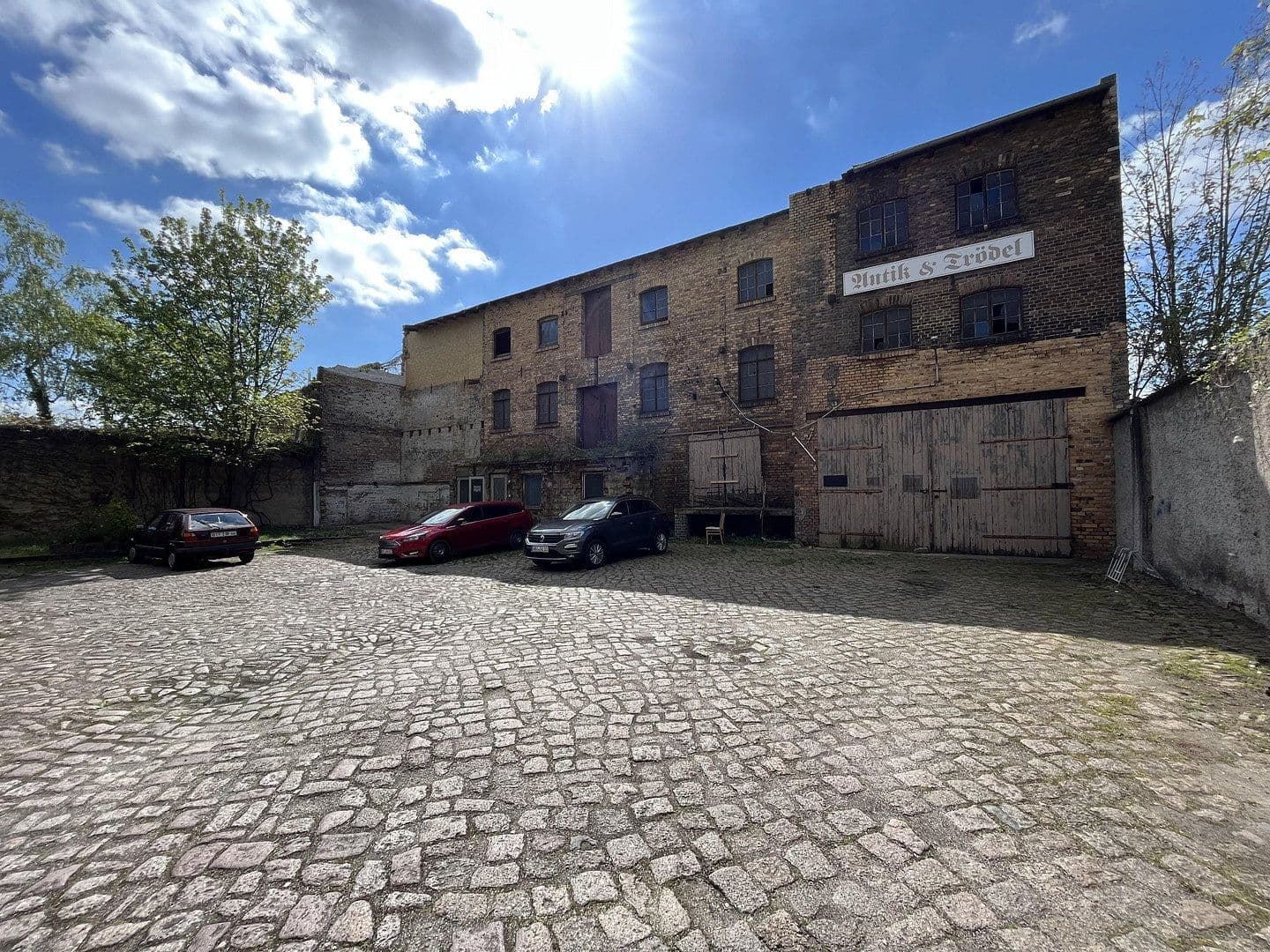 Prodej domu 703 m², Walther-Rathenau-Straße 31, Bitterfeld-Wolfen, Sasko-Anhaltsko Prodej domu 703 m², Walther-Rathenau-Straße 31, Bitterfeld-Wolfen, Sasko-Anhaltsko