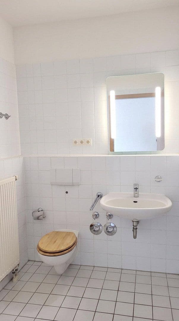 Prodej bytu 2+1 58 m², Voltastraße 2, Berlin, Berlín Prodej bytu 2+1 58 m², Voltastraße 2, Berlin, Berlín