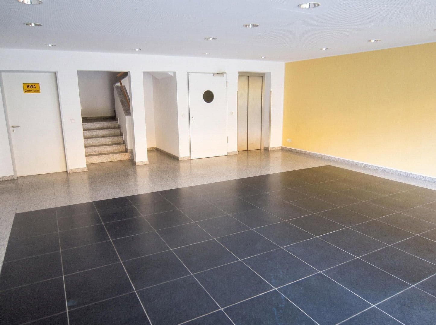 Prodej bytu 2+1 58 m², Voltastraße 2, Berlin, Berlín Prodej bytu 2+1 58 m², Voltastraße 2, Berlin, Berlín