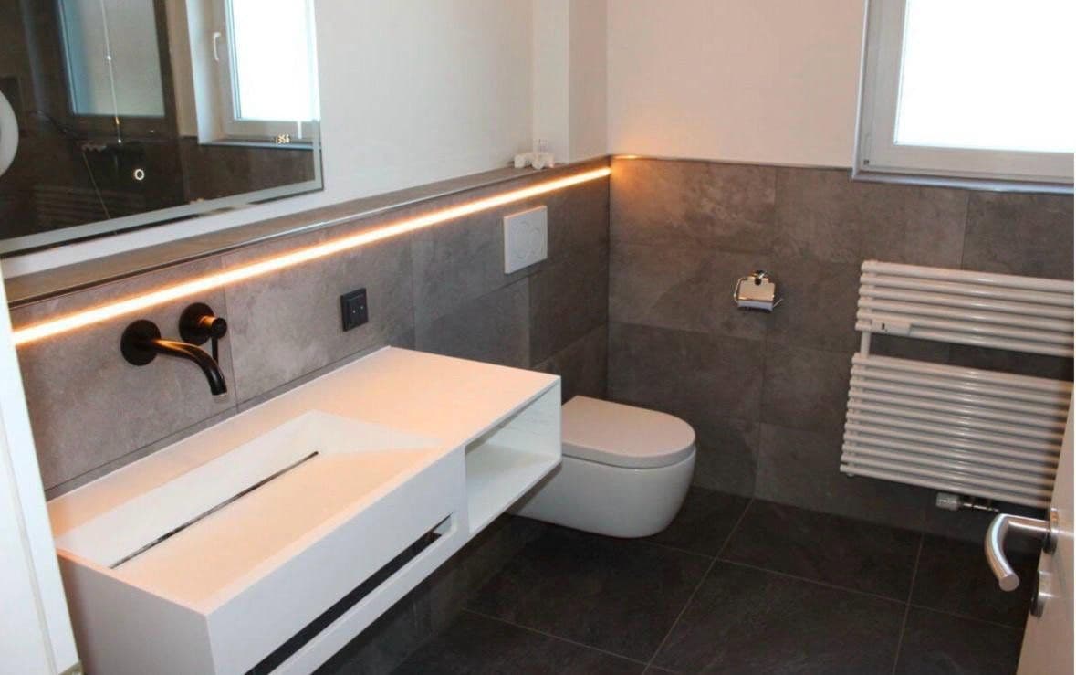 Pronájem bytu 1+1 10 m², Taunusstr 2, Kriftel, Hessen Pronájem bytu 1+1 10 m², Taunusstr 2, Kriftel, Hessen