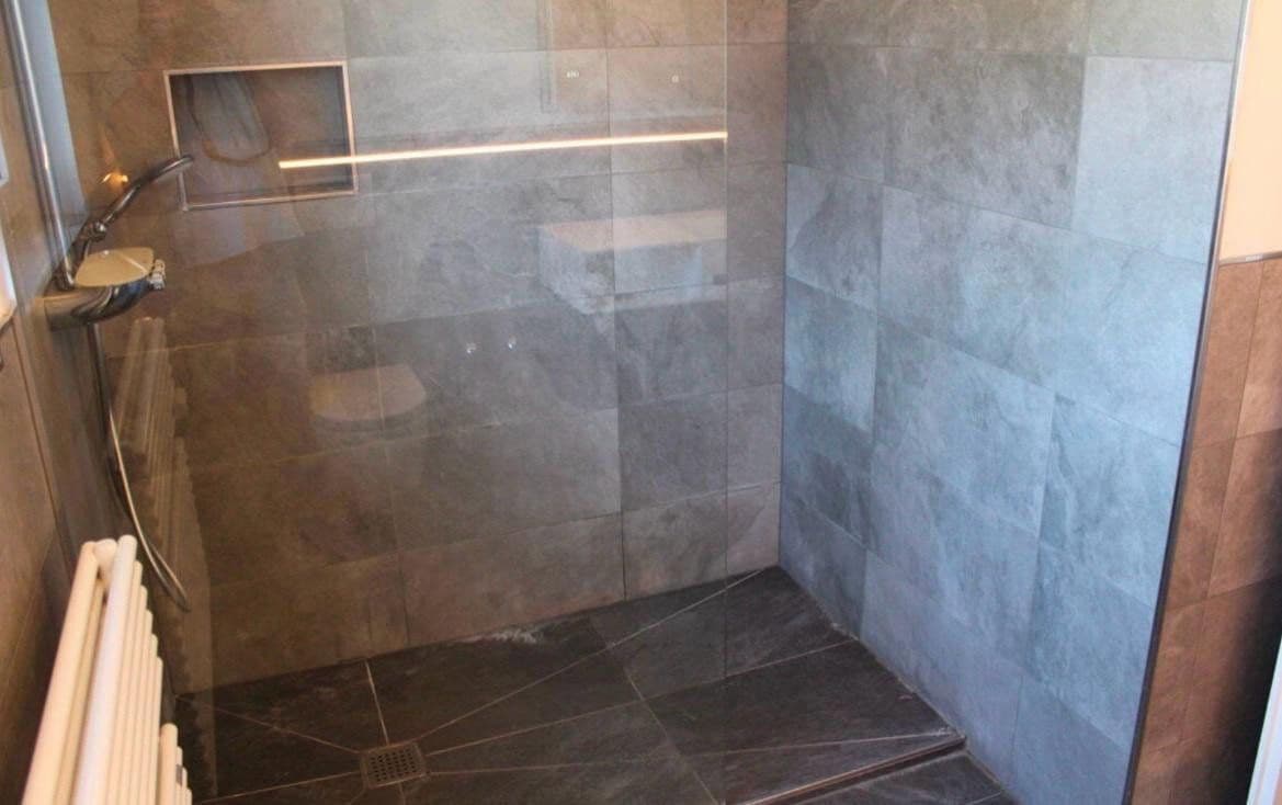 Pronájem bytu 1+1 10 m², Taunusstr 2, Kriftel, Hessen Pronájem bytu 1+1 10 m², Taunusstr 2, Kriftel, Hessen