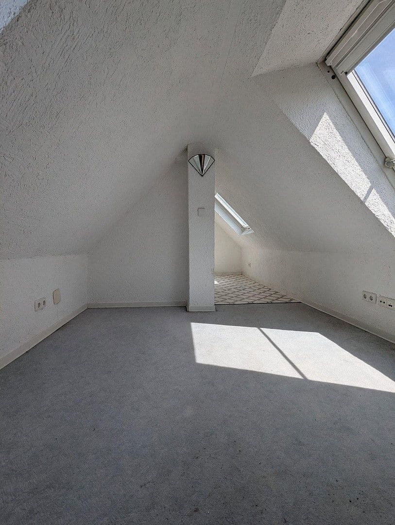 Pronájem bytu 4+1 78 m², Im Geiger 75, Stuttgart, Bádensko-Württembersko Pronájem bytu 4+1 78 m², Im Geiger 75, Stuttgart, Bádensko-Württembersko