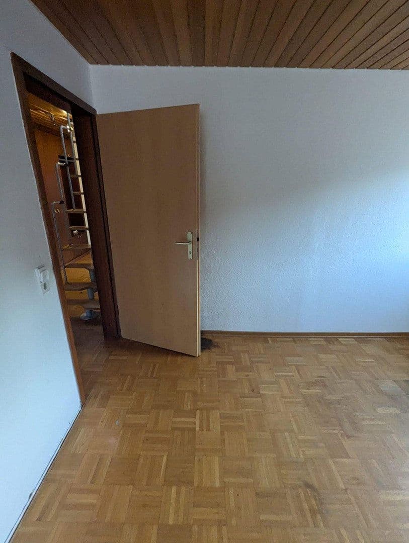 Pronájem bytu 4+1 78 m², Im Geiger 75, Stuttgart, Bádensko-Württembersko Pronájem bytu 4+1 78 m², Im Geiger 75, Stuttgart, Bádensko-Württembersko