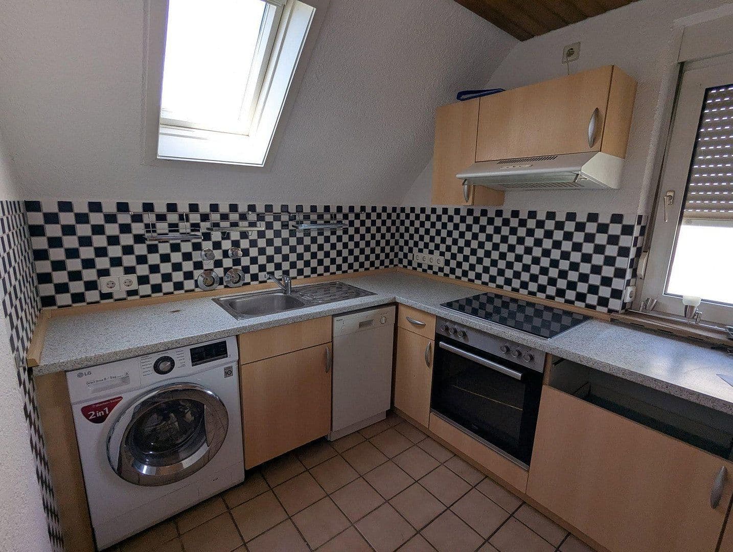 Pronájem bytu 4+1 78 m², Im Geiger 75, Stuttgart, Bádensko-Württembersko Pronájem bytu 4+1 78 m², Im Geiger 75, Stuttgart, Bádensko-Württembersko