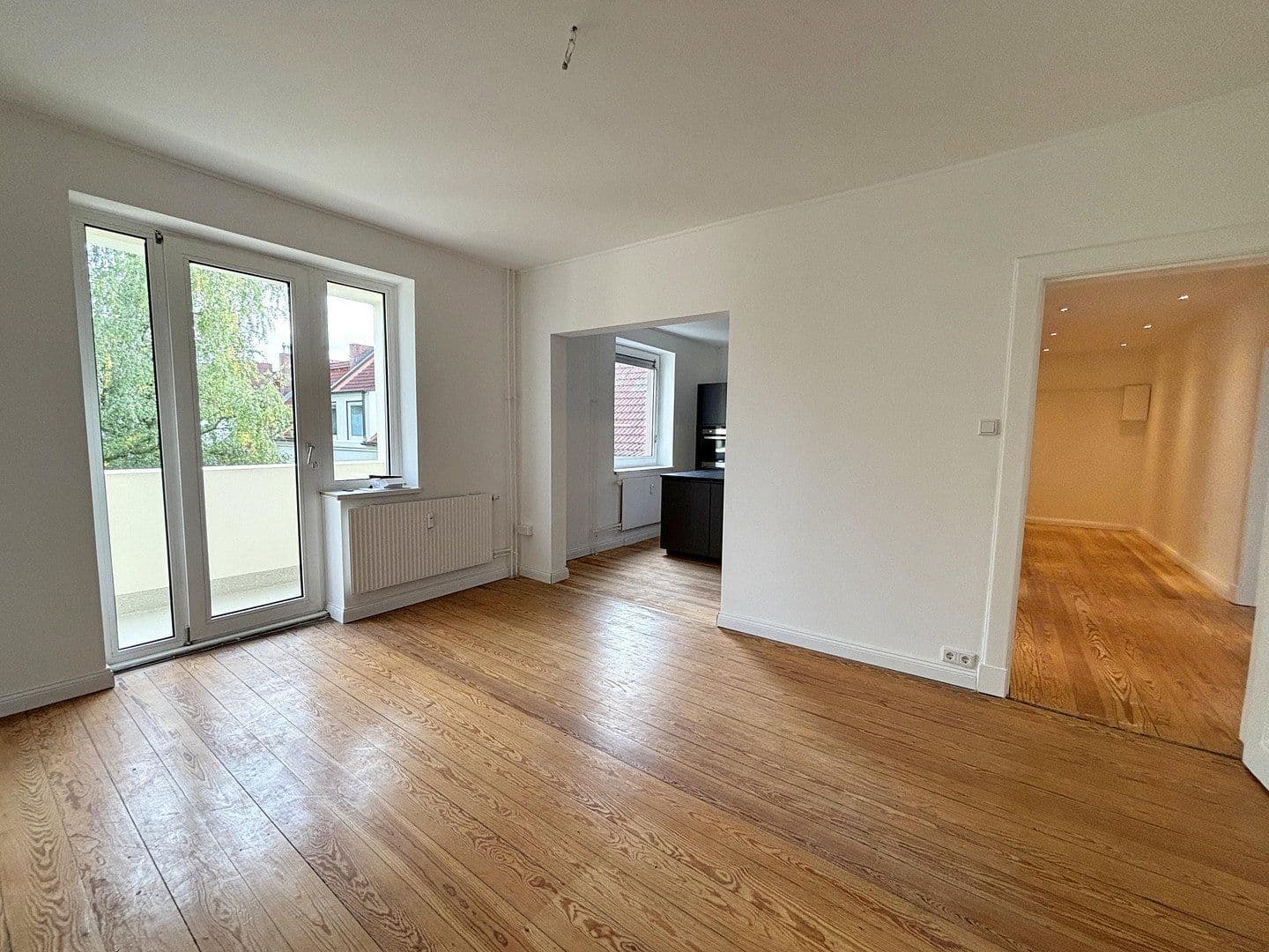 Prodej bytu 4+1 95 m², Hamburg, Hamburg Prodej bytu 4+1 95 m², Hamburg, Hamburg