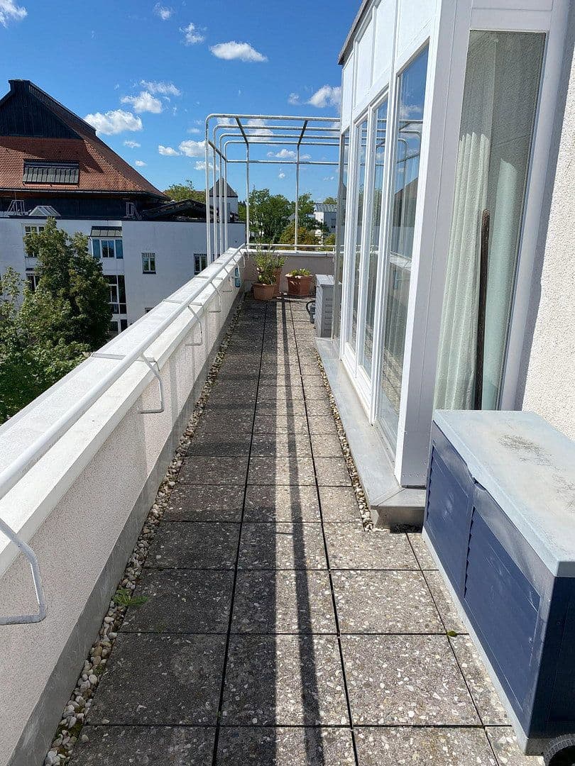 Prodej bytu 4+1 133 m², Am Bogen 32, Ottobrunn, Bavorsko Prodej bytu 4+1 133 m², Am Bogen 32, Ottobrunn, Bavorsko