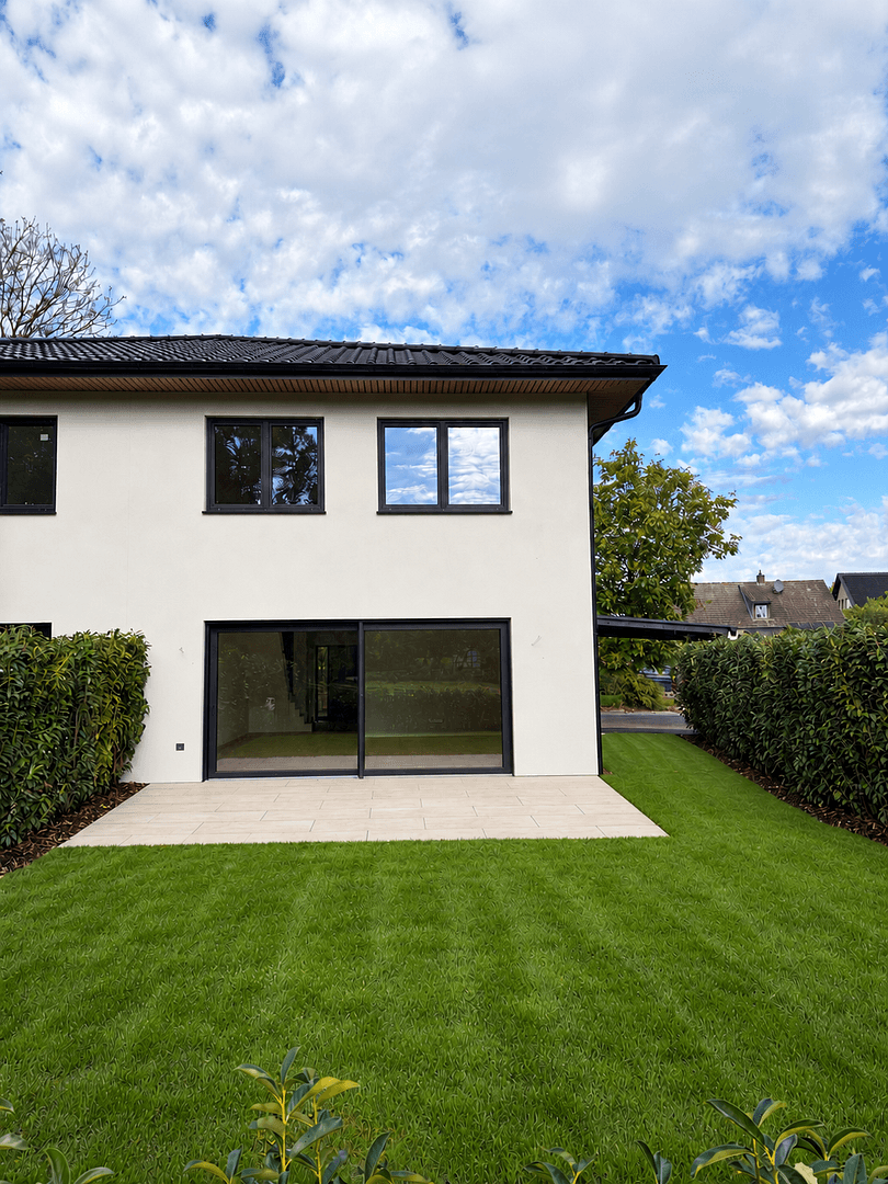 Prodej domu 160 m², pozemek 430 m², Bussardstraße 15a, Minden, Severní Porýní-Vestfálsko Prodej domu 160 m², pozemek 430 m², Bussardstraße 15a, Minden, Severní Porýní-Vestfálsko