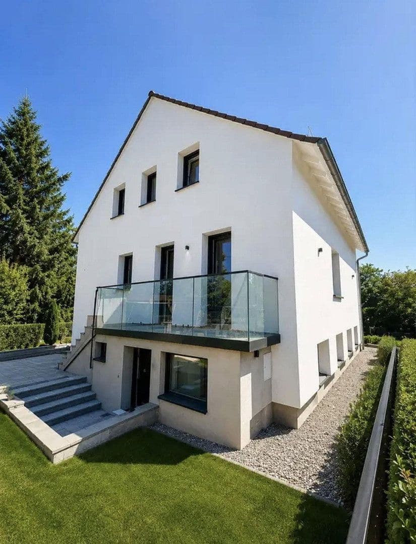 Prodej domu 214 m², pozemek 674 m², Mühltal, Hessen Prodej domu 214 m², pozemek 674 m², Mühltal, Hessen