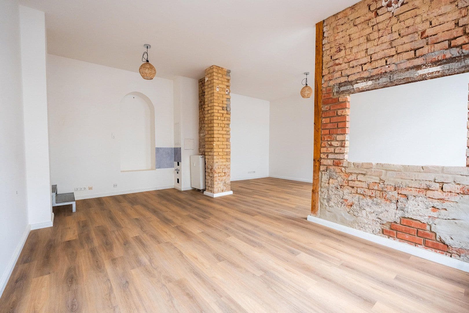 Pronájem kanceláře 60 m², Lößniger Straße 50, Leipzig, Sasko Pronájem kanceláře 60 m², Lößniger Straße 50, Leipzig, Sasko