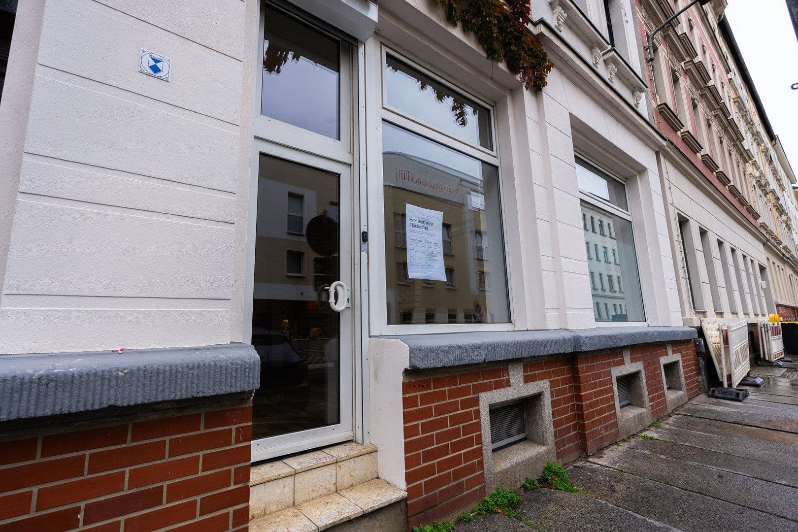 Pronájem kanceláře 60 m², Lößniger Straße 50, Leipzig, Sasko Pronájem kanceláře 60 m², Lößniger Straße 50, Leipzig, Sasko