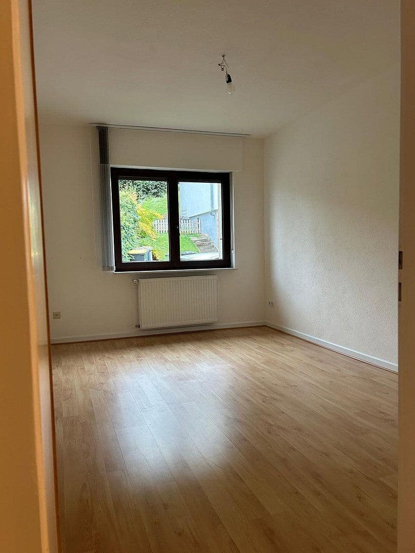 Pronájem bytu 3+1 90 m², Im Bachacker 24, Dautphetal, Hessen Pronájem bytu 3+1 90 m², Im Bachacker 24, Dautphetal, Hessen