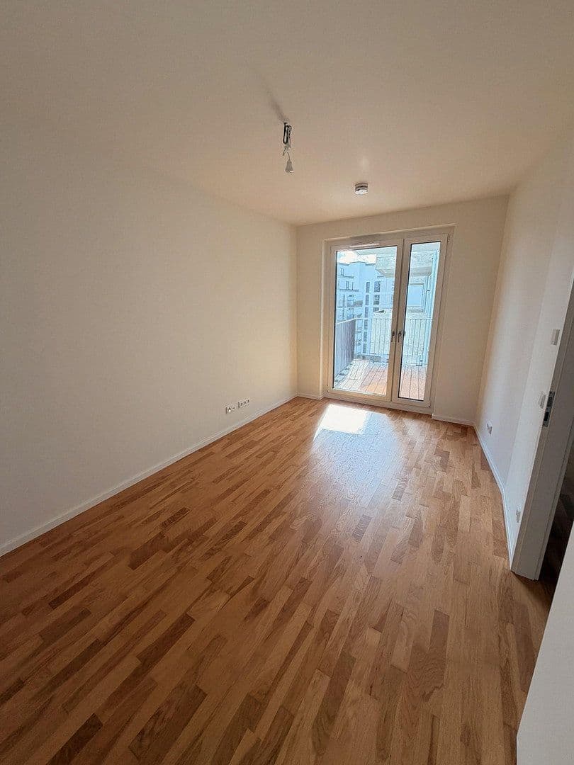 Pronájem bytu 3+1 98 m², Billhorner Kanalstraße 64, Hamburg, Hamburg Pronájem bytu 3+1 98 m², Billhorner Kanalstraße 64, Hamburg, Hamburg