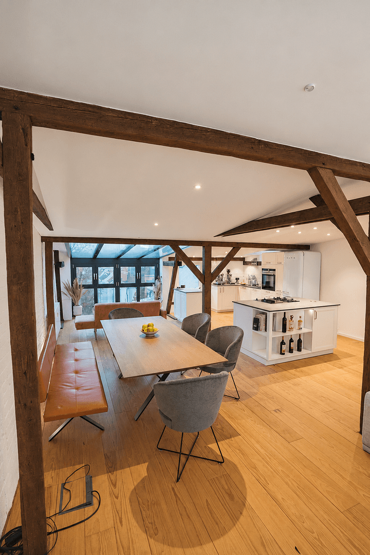 Prodej bytu 2+1 131 m², Bismarckstraße 90, Hamburg, Hamburg Prodej bytu 2+1 131 m², Bismarckstraße 90, Hamburg, Hamburg
