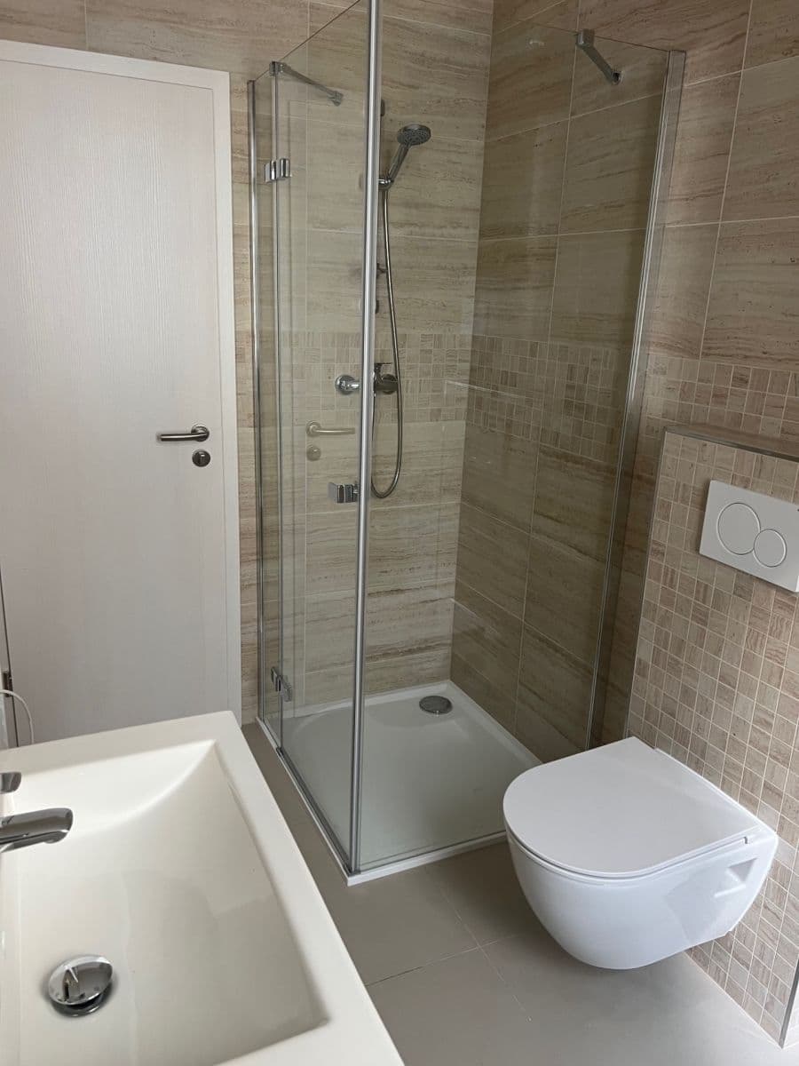 Pronájem bytu 1+kk 30 m², Puškinova, Plzeň, Plzeňský kraj Pronájem bytu 1+kk 30 m², Puškinova, Plzeň, Plzeňský kraj