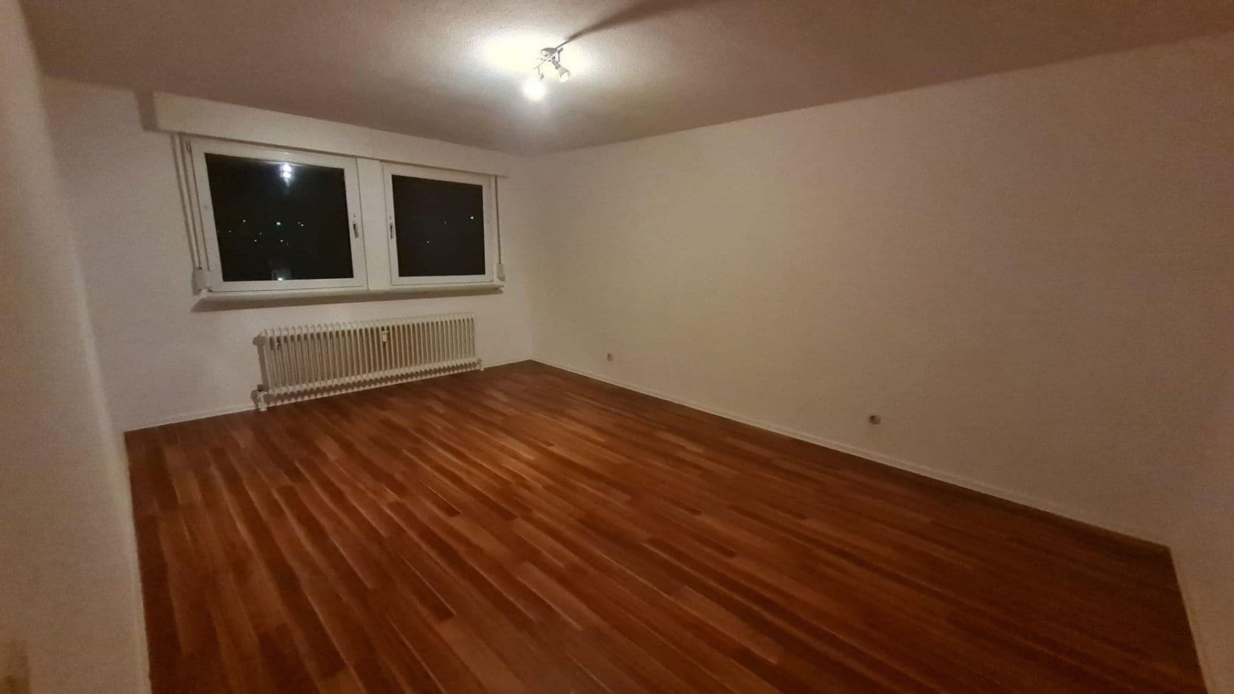Pronájem bytu 2+1 69 m², Miesenheimerstr. 50, Plaidt, Porýní-Falc Pronájem bytu 2+1 69 m², Miesenheimerstr. 50, Plaidt, Porýní-Falc