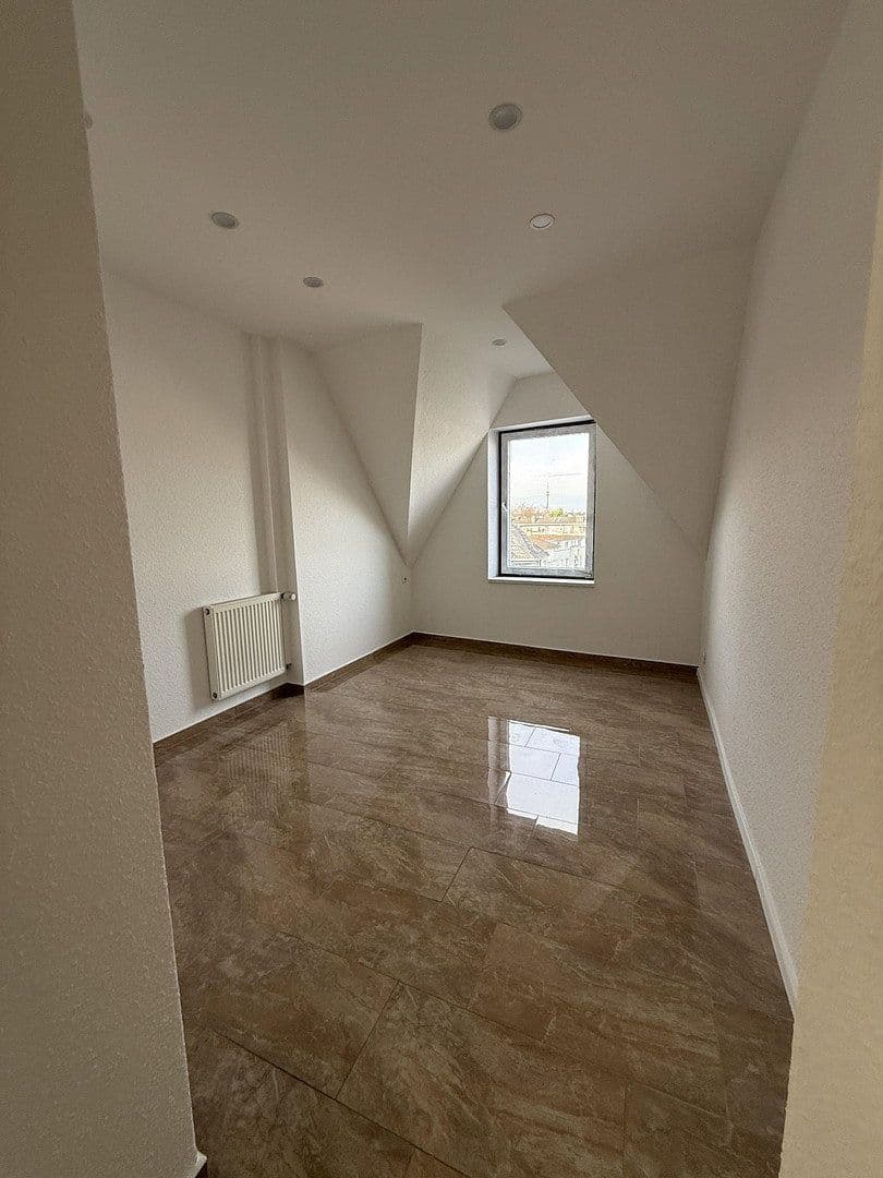 Pronájem bytu 3+kk 80 m², Altstadtstraße 25, Leverkusen, Severní Porýní-Vestfálsko Pronájem bytu 3+kk 80 m², Altstadtstraße 25, Leverkusen, Severní Porýní-Vestfálsko