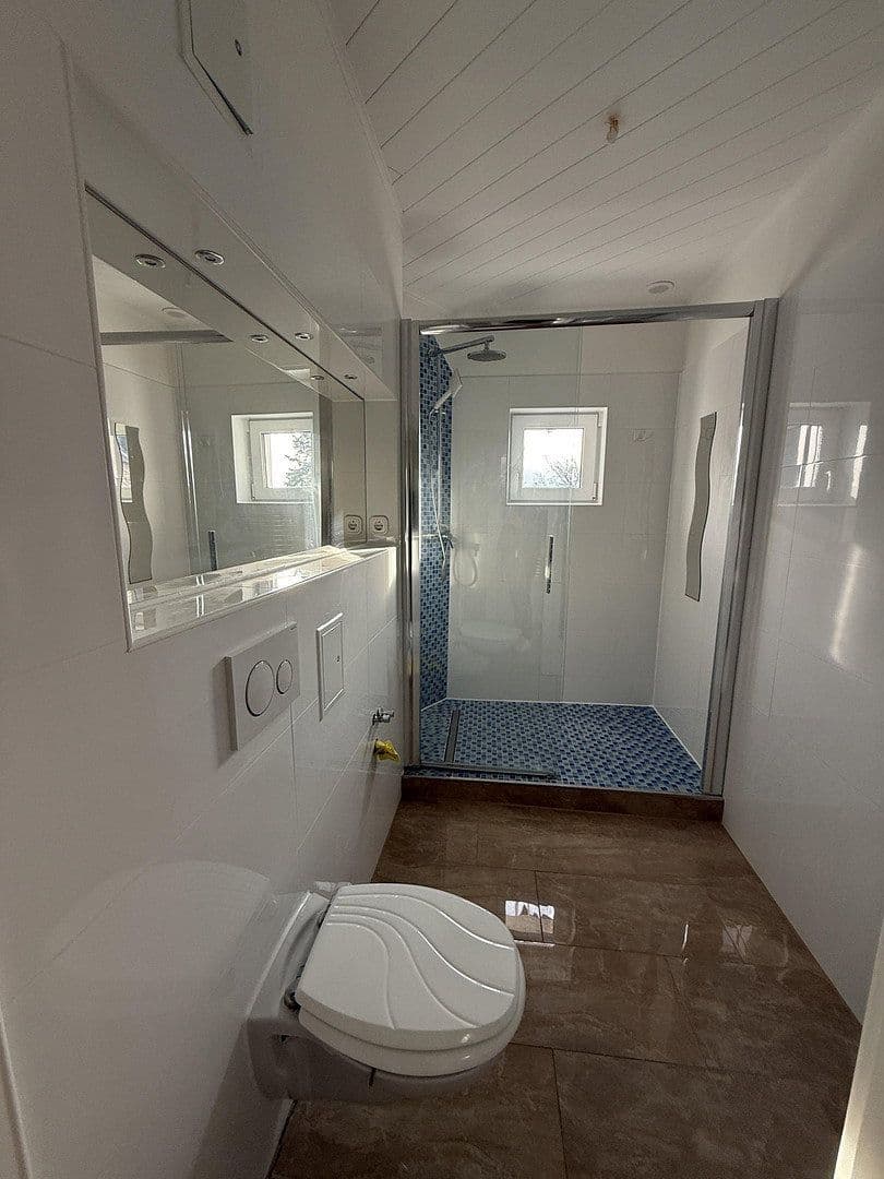 Pronájem bytu 3+kk 80 m², Altstadtstraße 25, Leverkusen, Severní Porýní-Vestfálsko Pronájem bytu 3+kk 80 m², Altstadtstraße 25, Leverkusen, Severní Porýní-Vestfálsko