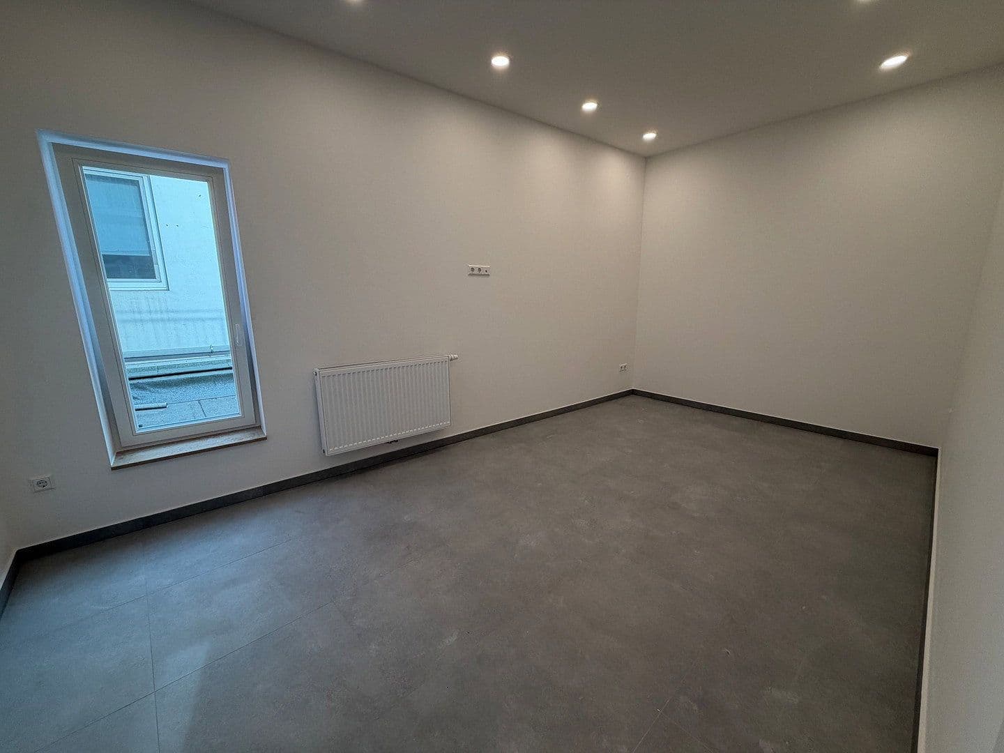 Pronájem bytu 4+1 95 m², Gaststraße 9, Oldenburg, Dolní Sasko Pronájem bytu 4+1 95 m², Gaststraße 9, Oldenburg, Dolní Sasko