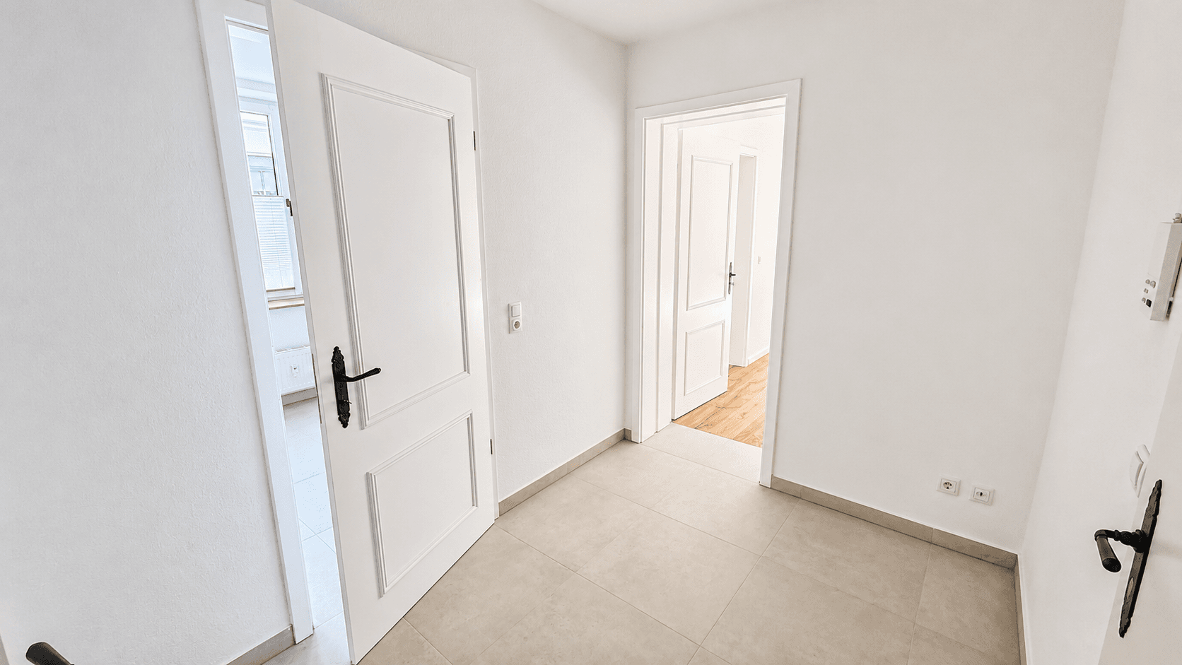 Pronájem bytu 2+1 62 m², Leipzig, Sasko Pronájem bytu 2+1 62 m², Leipzig, Sasko