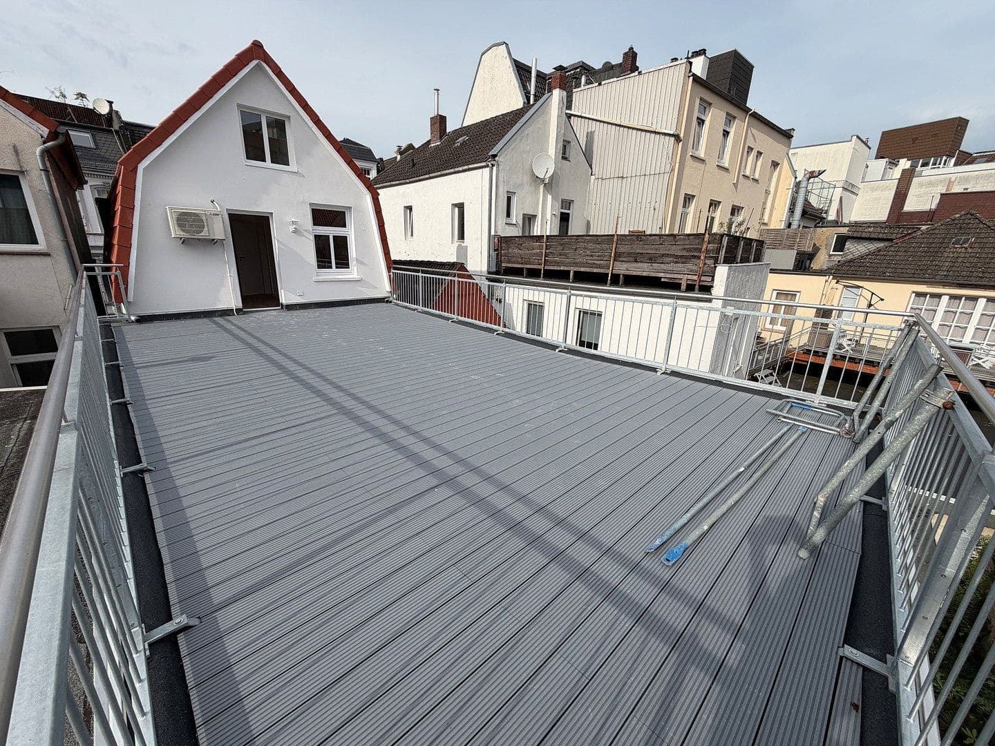 Pronájem bytu 3+1 79 m², Gaststraße 9, Oldenburg, Dolní Sasko Pronájem bytu 3+1 79 m², Gaststraße 9, Oldenburg, Dolní Sasko