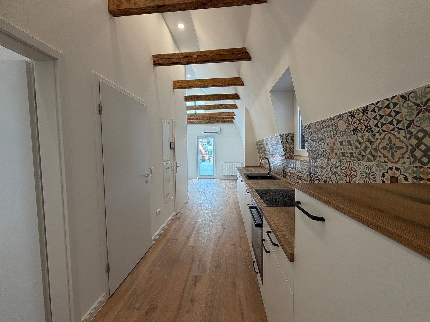 Pronájem bytu 3+1 79 m², Gaststraße 9, Oldenburg, Dolní Sasko Pronájem bytu 3+1 79 m², Gaststraße 9, Oldenburg, Dolní Sasko
