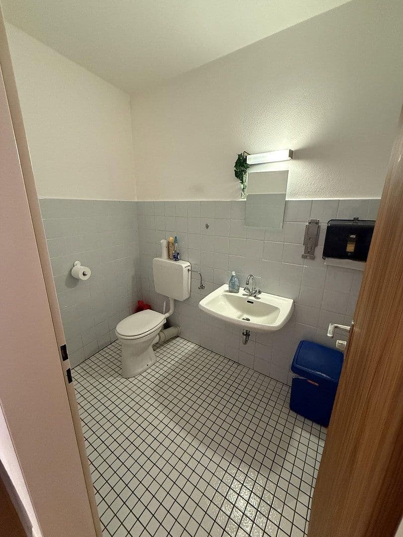 Pronájem kanceláře 170 m², Wasserkrüger Weg 17, Mölln, Šlesvicko-Holštýnsko Pronájem kanceláře 170 m², Wasserkrüger Weg 17, Mölln, Šlesvicko-Holštýnsko