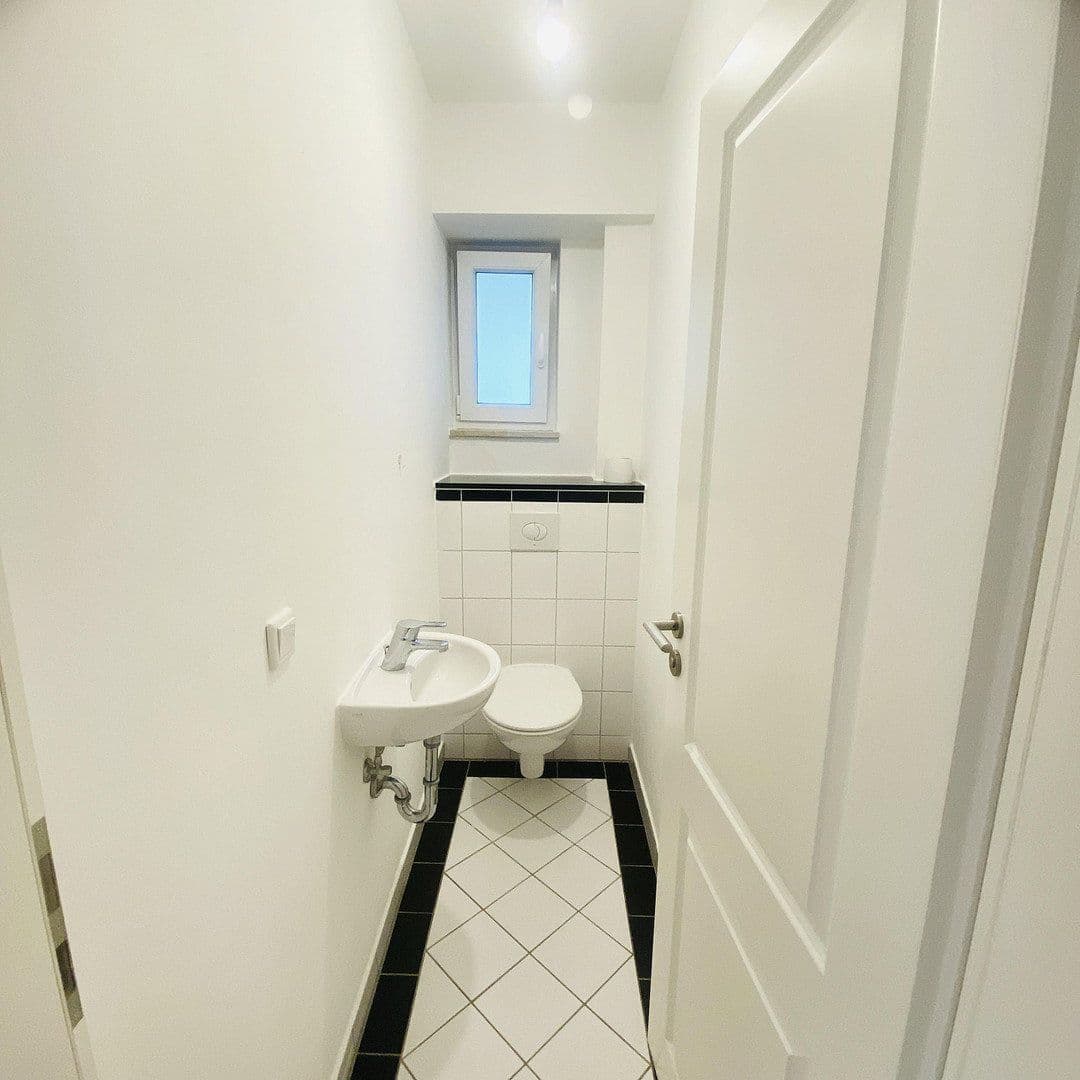 Pronájem bytu 2+1 65 m², Maxtorgraben 0, Nürnberg, Bavorsko Pronájem bytu 2+1 65 m², Maxtorgraben 0, Nürnberg, Bavorsko