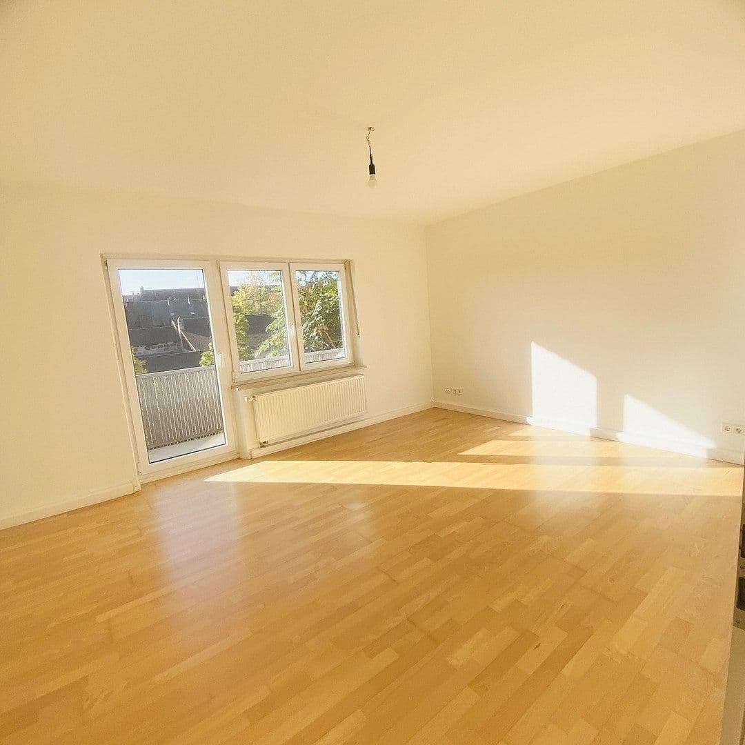 Pronájem bytu 2+1 65 m², Maxtorgraben 0, Nürnberg, Bavorsko Pronájem bytu 2+1 65 m², Maxtorgraben 0, Nürnberg, Bavorsko