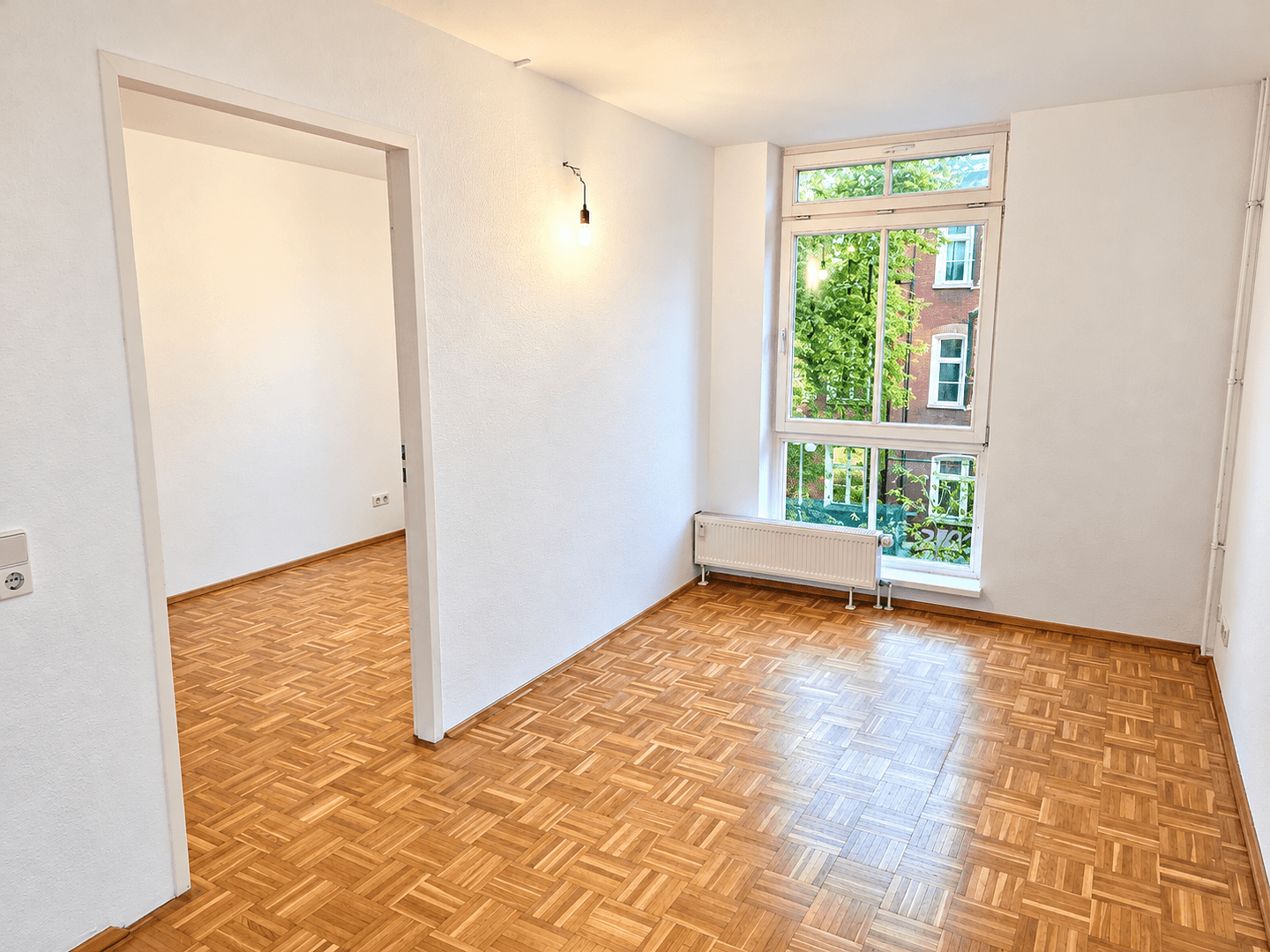 Prodej bytu 3+1 85 m², Alfred-Kowalke-Straße 14, Berlin, Berlín Prodej bytu 3+1 85 m², Alfred-Kowalke-Straße 14, Berlin, Berlín