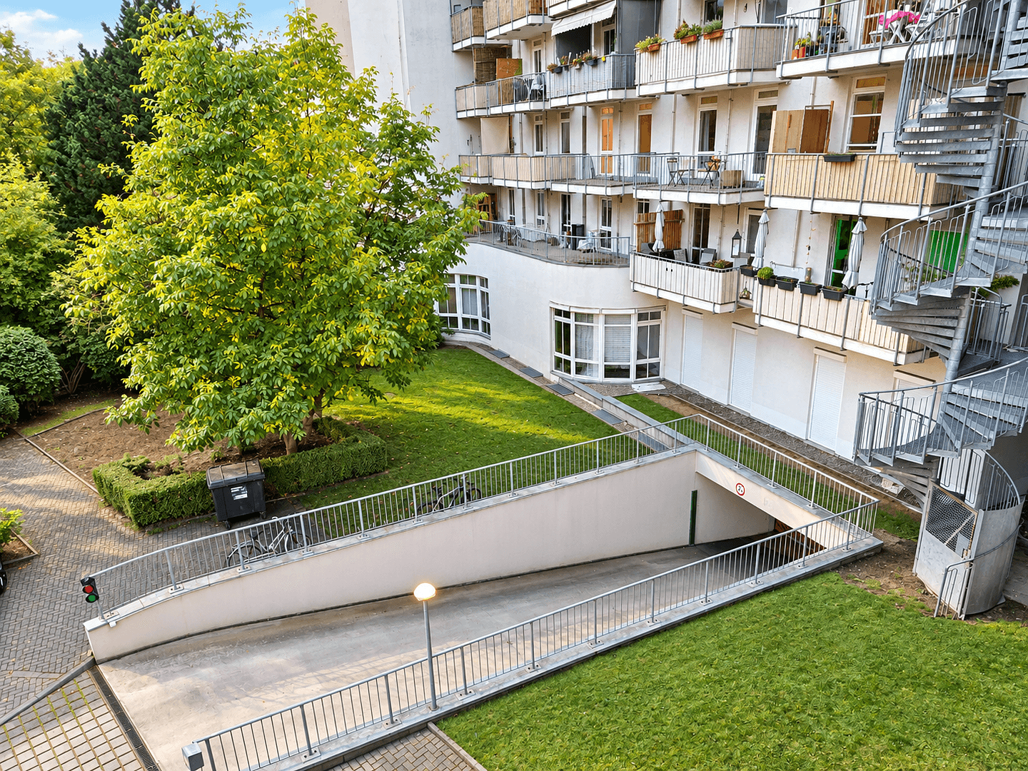 Prodej bytu 3+1 85 m², Alfred-Kowalke-Straße 14, Berlin, Berlín Prodej bytu 3+1 85 m², Alfred-Kowalke-Straße 14, Berlin, Berlín
