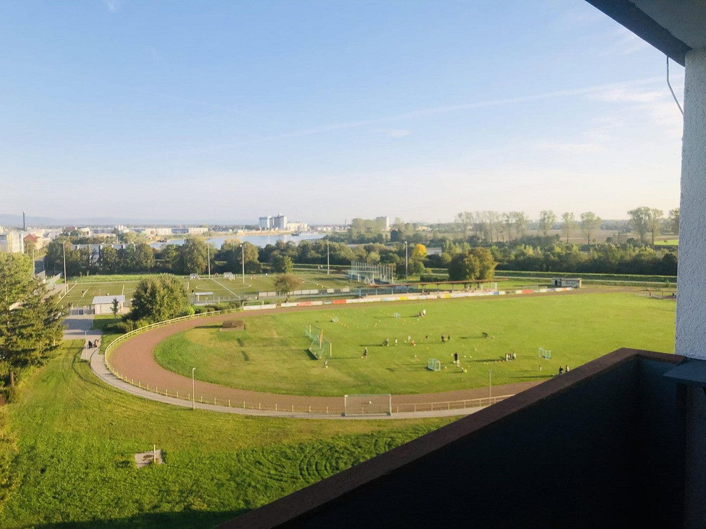 Pronájem bytu 1+1 29 m², Burgundenstr.1, Biebesheim am Rhein, Hessen Pronájem bytu 1+1 29 m², Burgundenstr.1, Biebesheim am Rhein, Hessen
