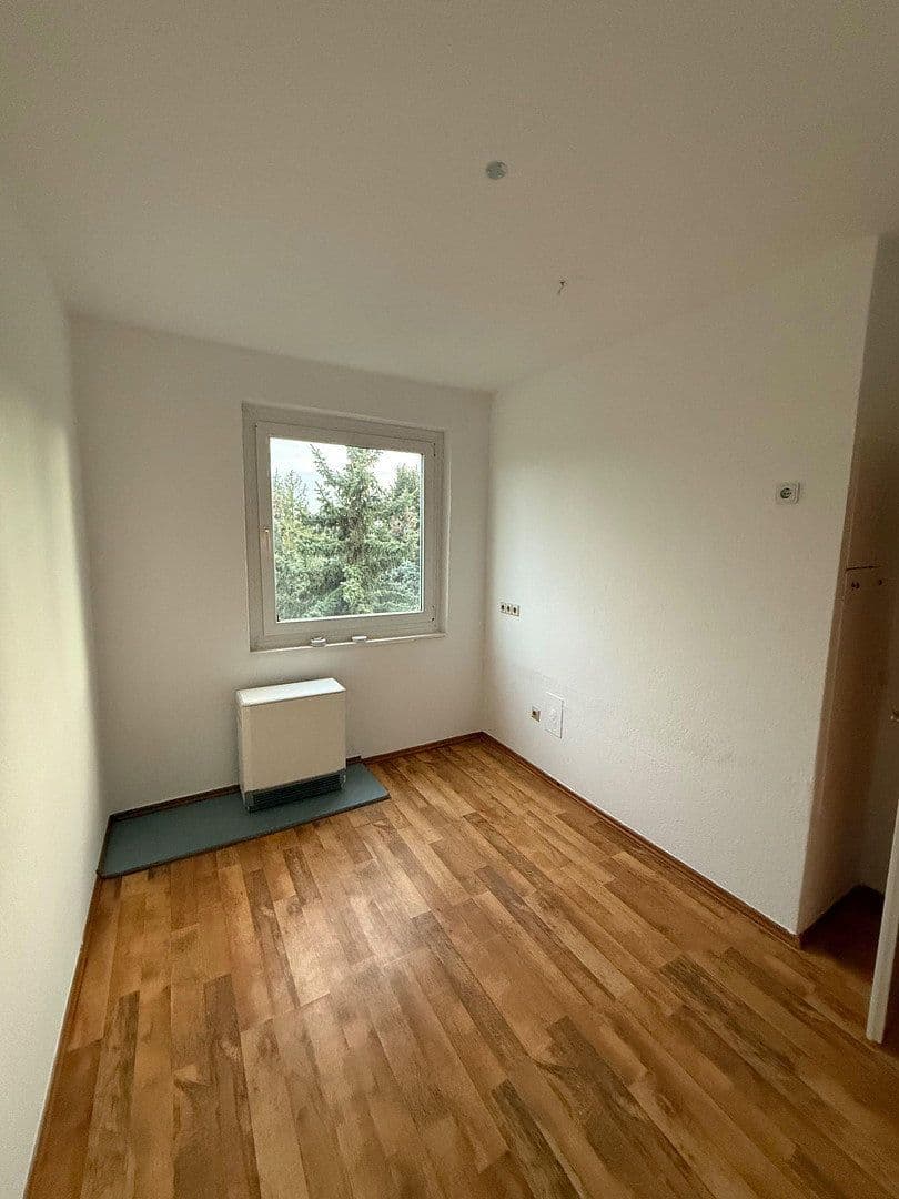 Pronájem bytu 5+1 102 m², Torgauer Str. 53-61, Doberlug-Kirchhain, Braniborsko Pronájem bytu 5+1 102 m², Torgauer Str. 53-61, Doberlug-Kirchhain, Braniborsko