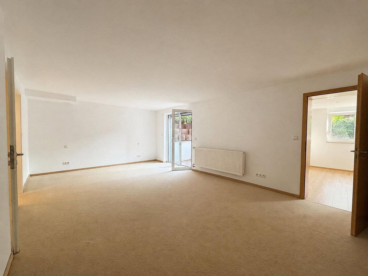 Prodej domu 154 m², pozemek 523 m², Weimarer Strasse 61, Bornheim, Severní Porýní-Vestfálsko Prodej domu 154 m², pozemek 523 m², Weimarer Strasse 61, Bornheim, Severní Porýní-Vestfálsko