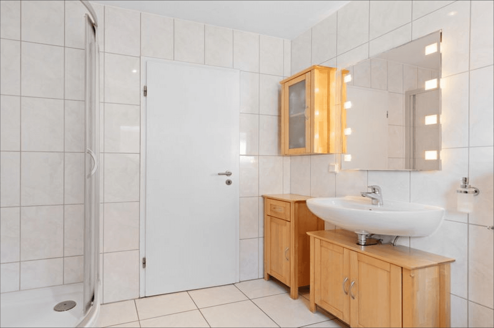 Prodej domu 154 m², pozemek 523 m², Weimarer Strasse 61, Bornheim, Severní Porýní-Vestfálsko Prodej domu 154 m², pozemek 523 m², Weimarer Strasse 61, Bornheim, Severní Porýní-Vestfálsko
