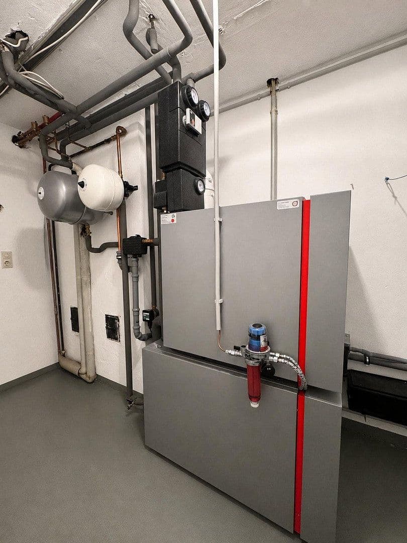 Prodej domu 154 m², pozemek 523 m², Weimarer Strasse 61, Bornheim, Severní Porýní-Vestfálsko Prodej domu 154 m², pozemek 523 m², Weimarer Strasse 61, Bornheim, Severní Porýní-Vestfálsko