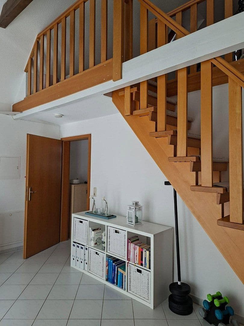 Pronájem bytu 1+kk 55 m², Schelklingeer Straße 12, Augsburg, Bavorsko Pronájem bytu 1+kk 55 m², Schelklingeer Straße 12, Augsburg, Bavorsko
