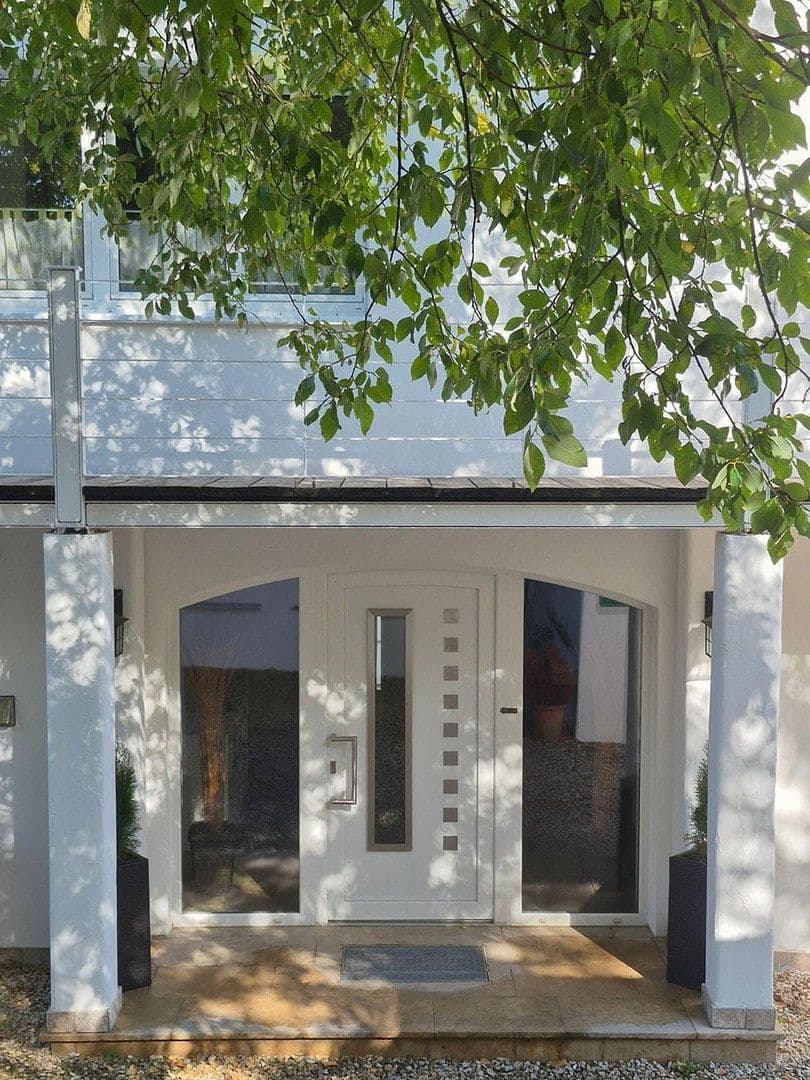 Prodej domu 229 m², pozemek 1.153 m², Heretsried, Bavorsko Prodej domu 229 m², pozemek 1.153 m², Heretsried, Bavorsko