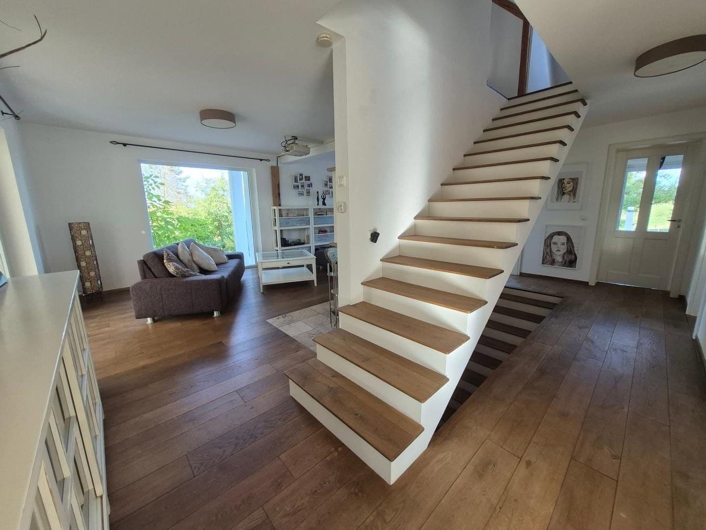 Prodej domu 229 m², pozemek 1.153 m², Heretsried, Bavorsko Prodej domu 229 m², pozemek 1.153 m², Heretsried, Bavorsko